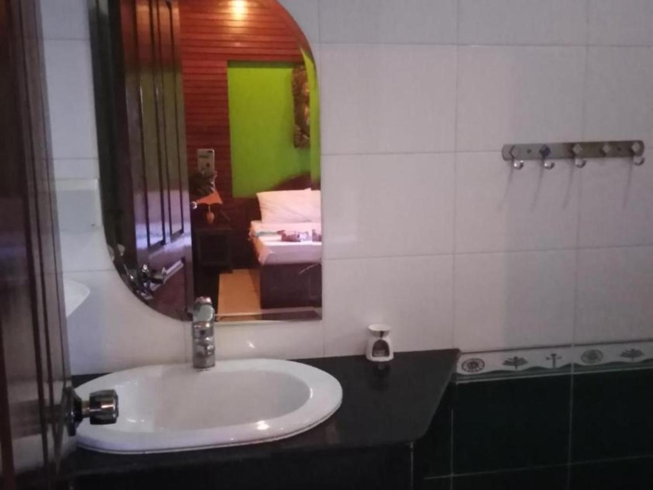 Latinos Hostel Siem Reap Luaran gambar