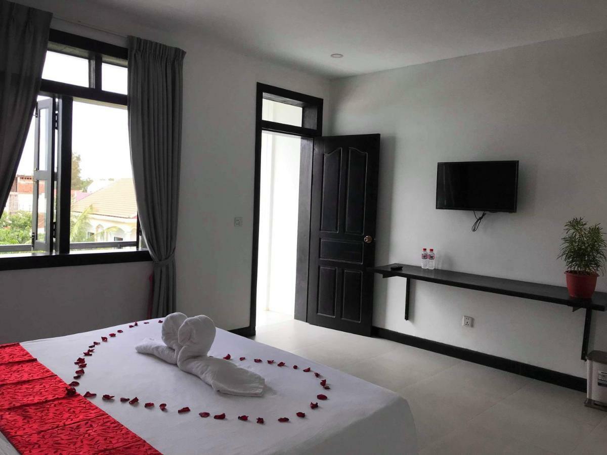 Latinos Hostel Siem Reap Luaran gambar